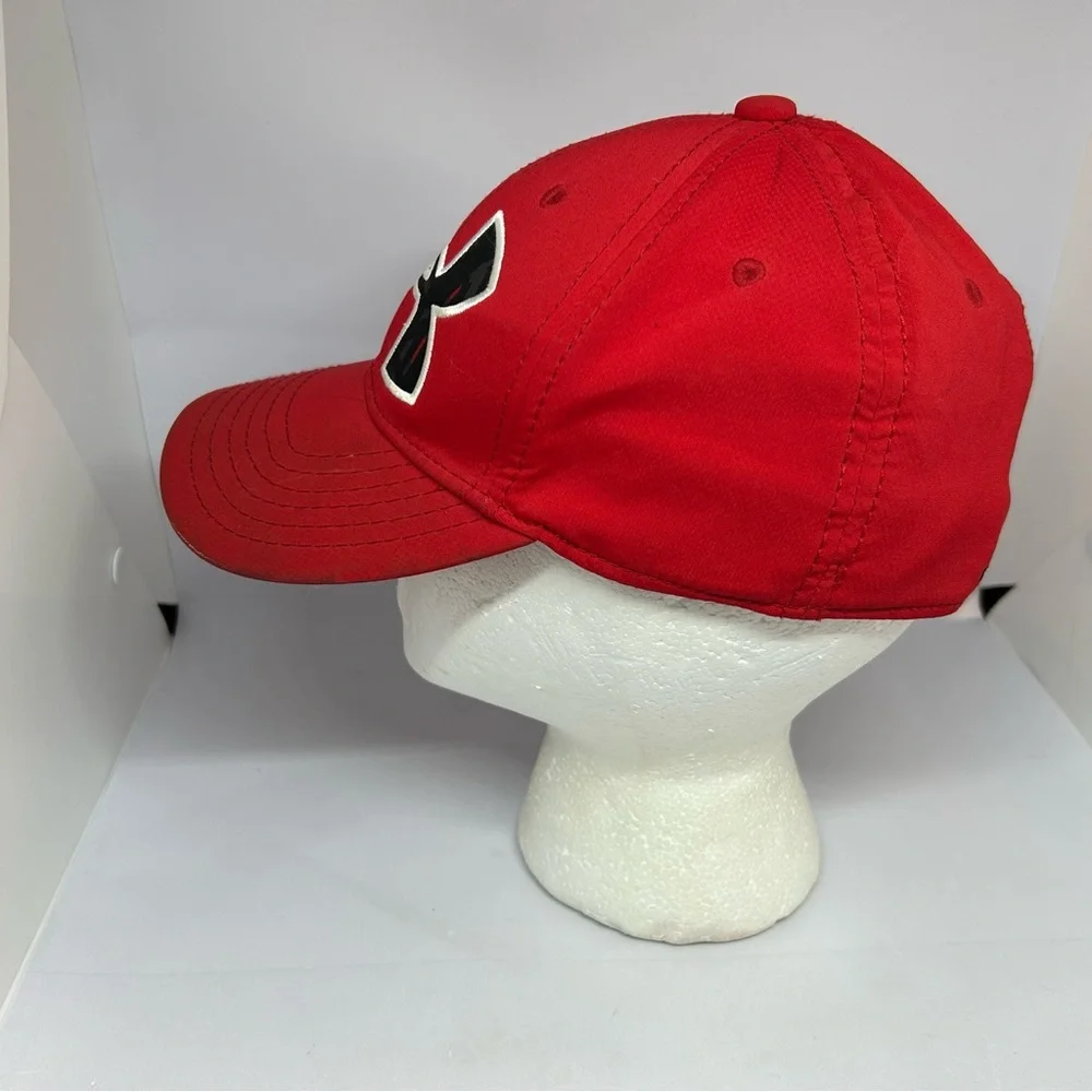 Under‎ Armour Hat Cap Youth Kids Boys S/M Flex Stretch Fitted Red Black Logo